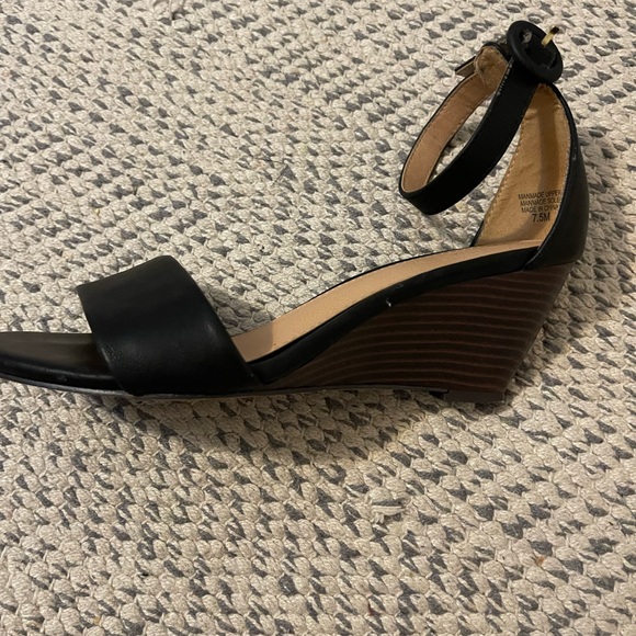 Loft - Picture 5 of 7